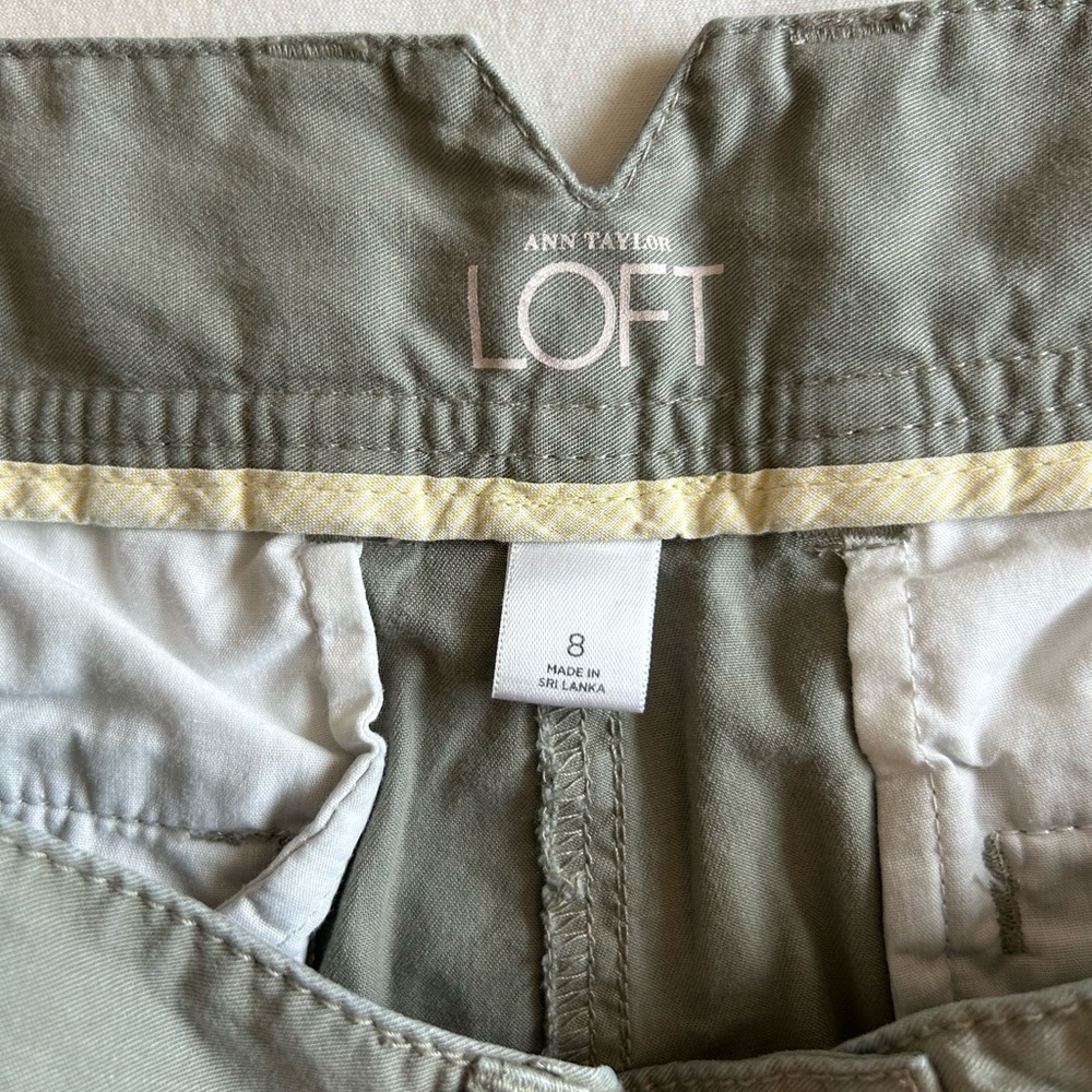 LOFT Ann Taylor Shorts - Picture 2 of 5